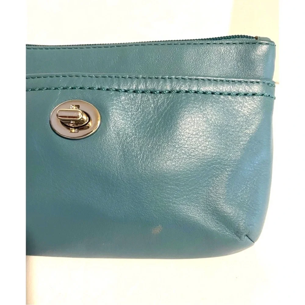 Coach vintage blue leather wristlet